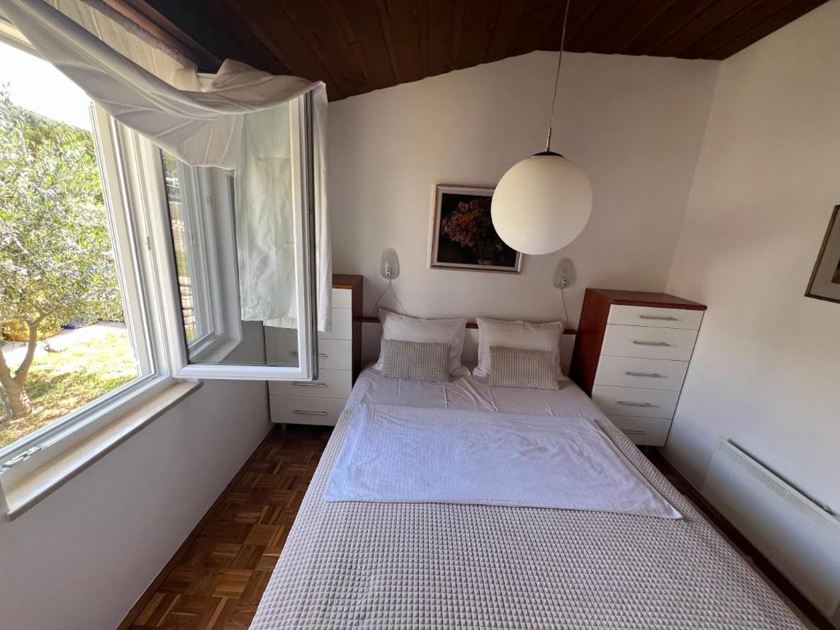 Vacation Family House On The Beach Stara Novalja Buitenkant foto