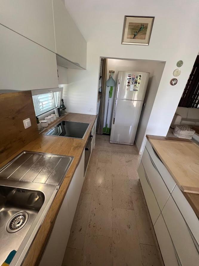 Vacation Family House On The Beach Stara Novalja Buitenkant foto